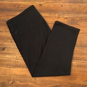 Fabletics Black Salar Capris
